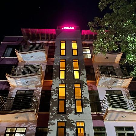 Jaffa Suites Kampala Esterno foto
