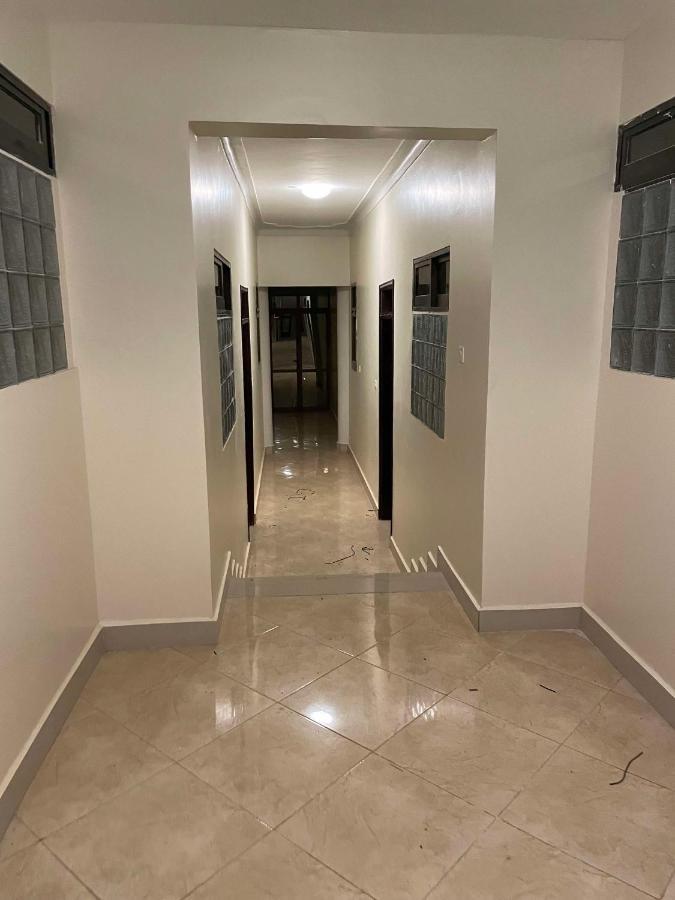 Jaffa Suites Kampala Esterno foto