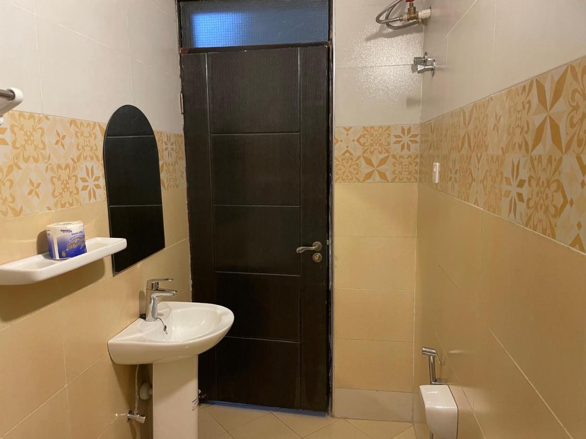 Jaffa Suites Kampala Esterno foto