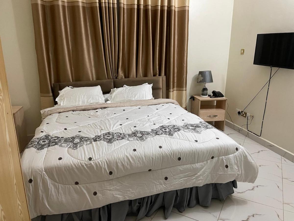 Jaffa Suites Kampala Esterno foto