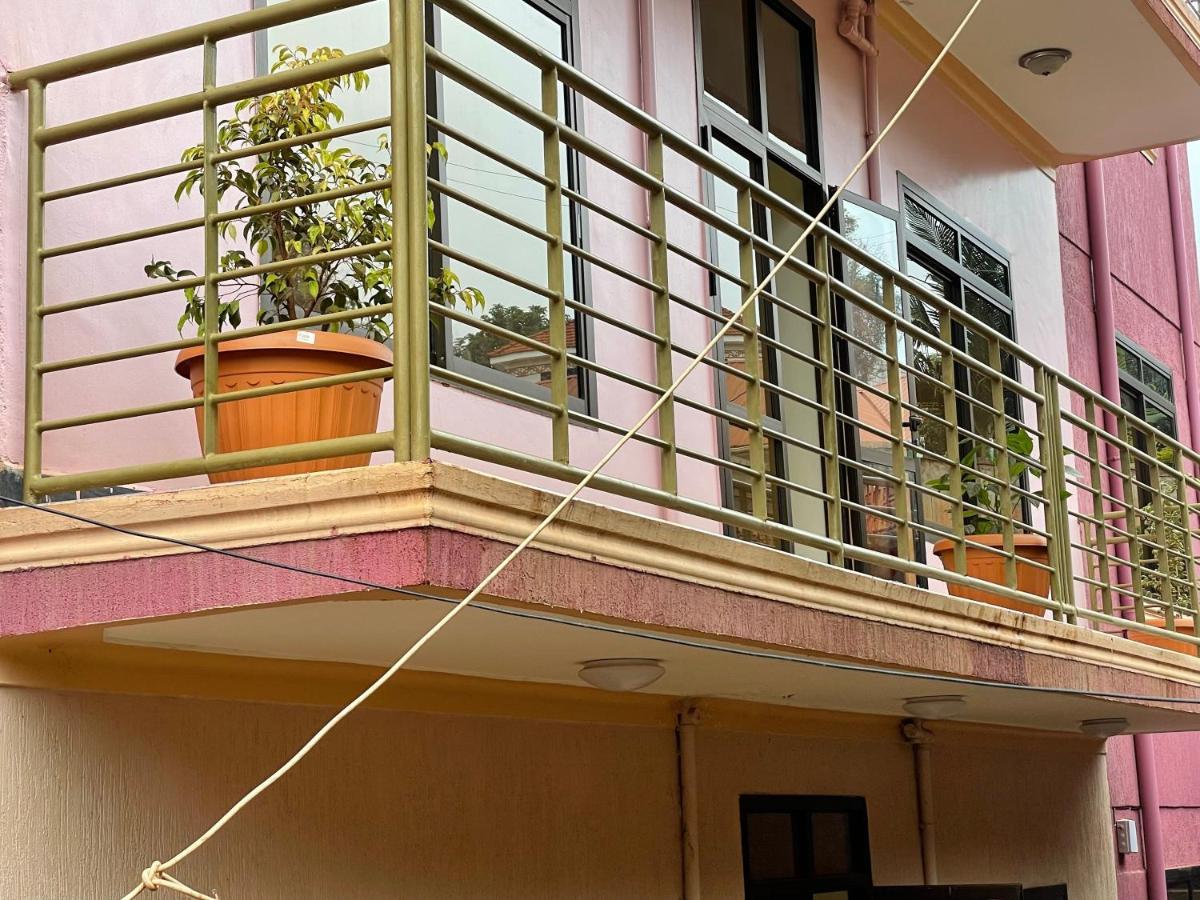 Jaffa Suites Kampala Esterno foto