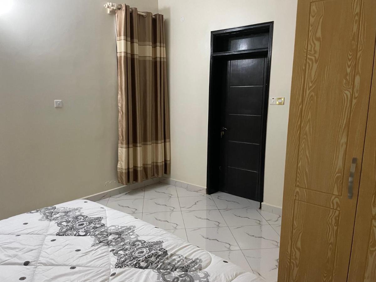 Jaffa Suites Kampala Esterno foto