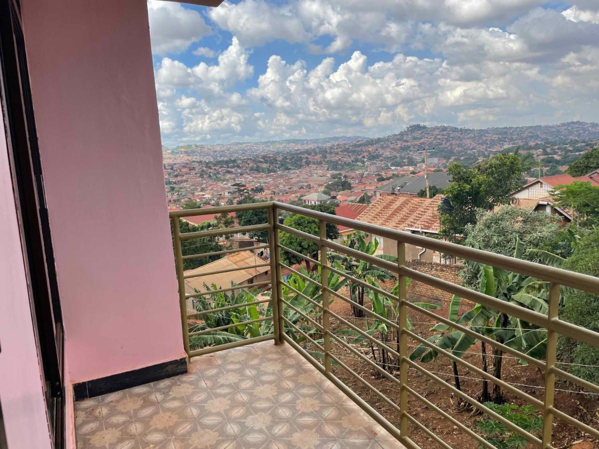 Jaffa Suites Kampala Esterno foto