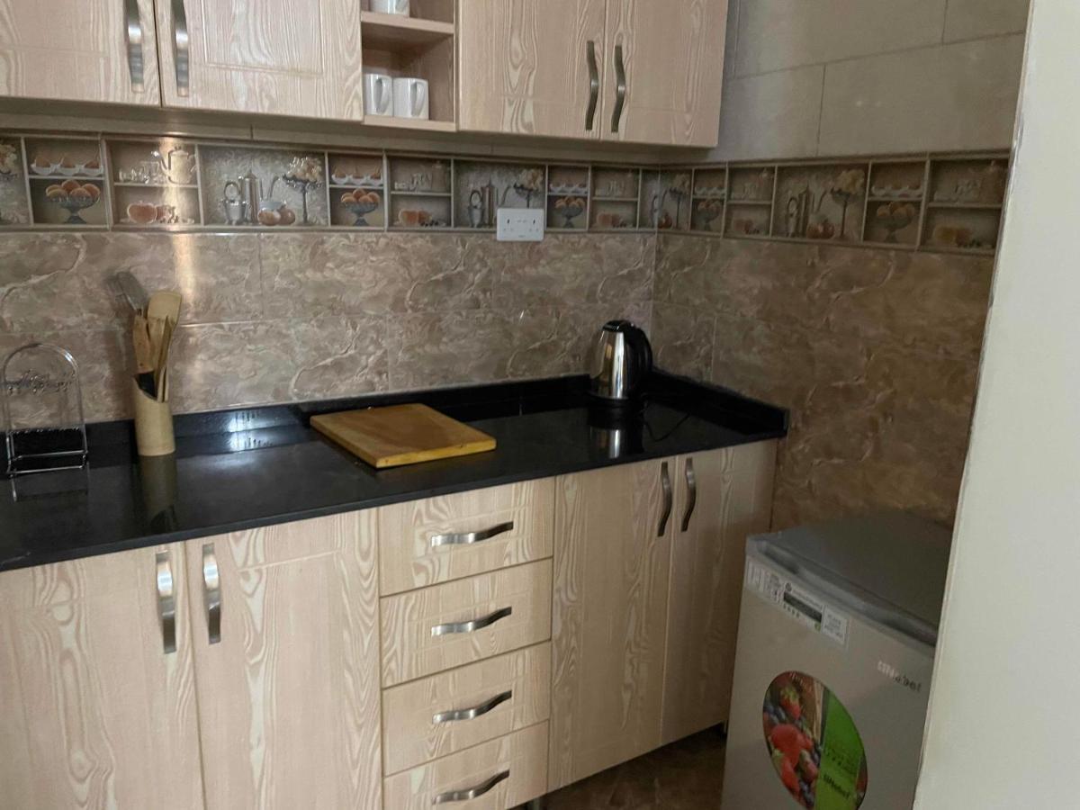 Jaffa Suites Kampala Esterno foto